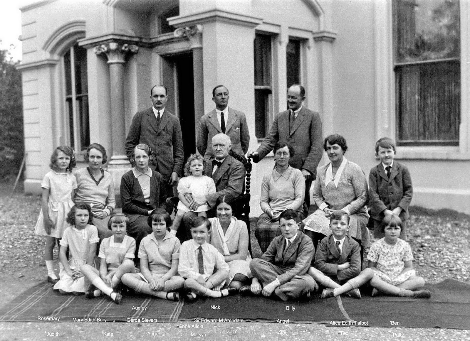 of Riversdale House and