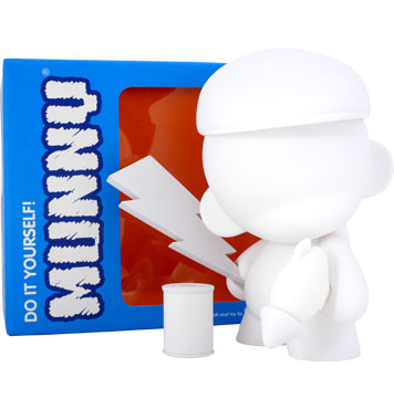 [Munny+White.jpg]