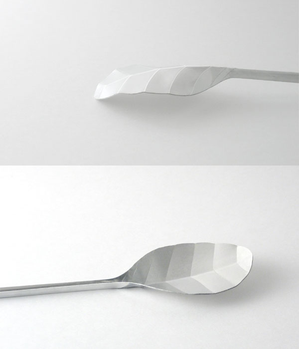 [leaf+shaped+spoon.jpg]