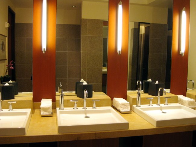 [Four+Seasons+sinks.JPG]