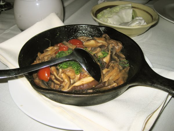 [mixed+mushrooms.JPG]