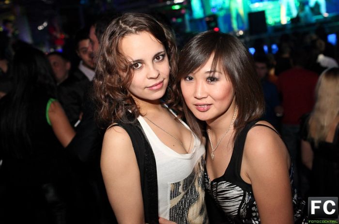 [moscow_night_clubs_48.jpg]