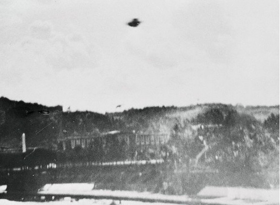 [ufo-pictures-40.jpg]
