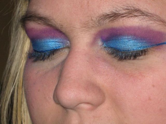 [bad_makeup_09.jpg]
