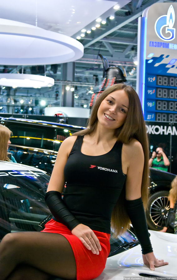 Hot Girls Of The Moscow International Automobile Show