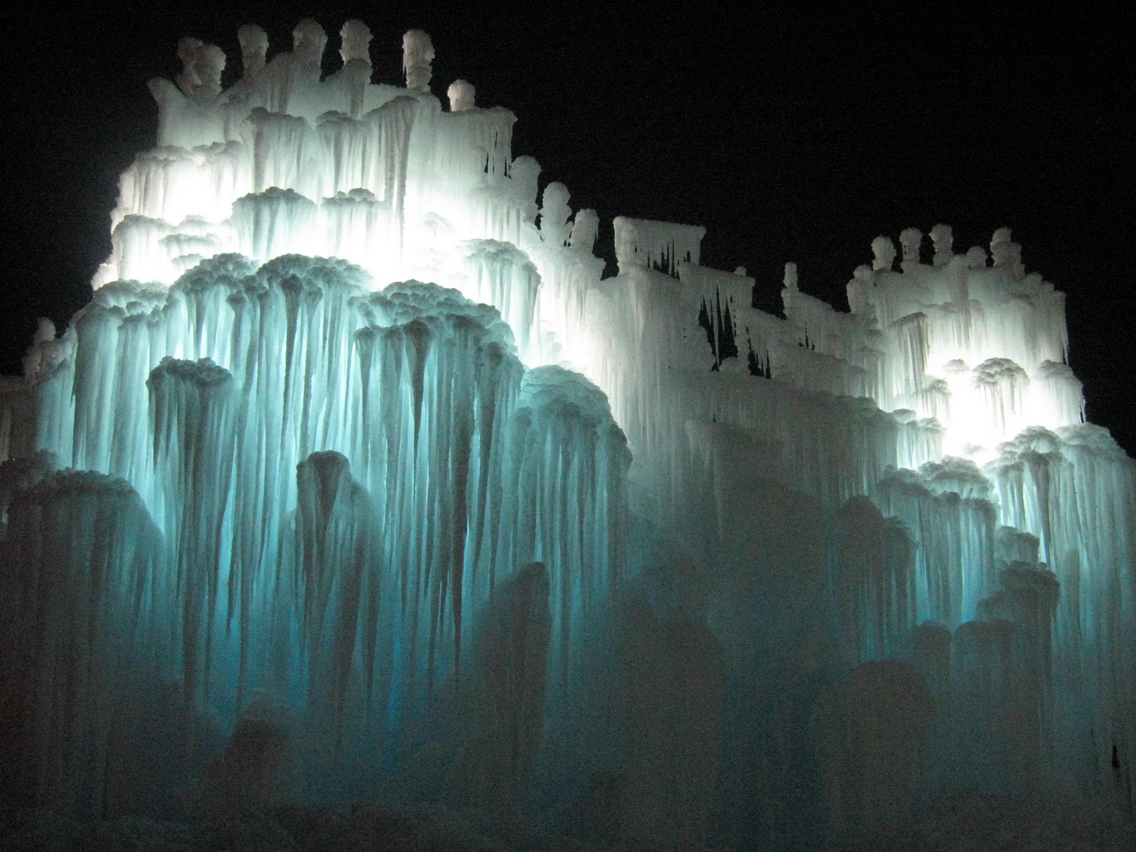 Ogden Insights Things To Do In Utah Midway Ice Castles