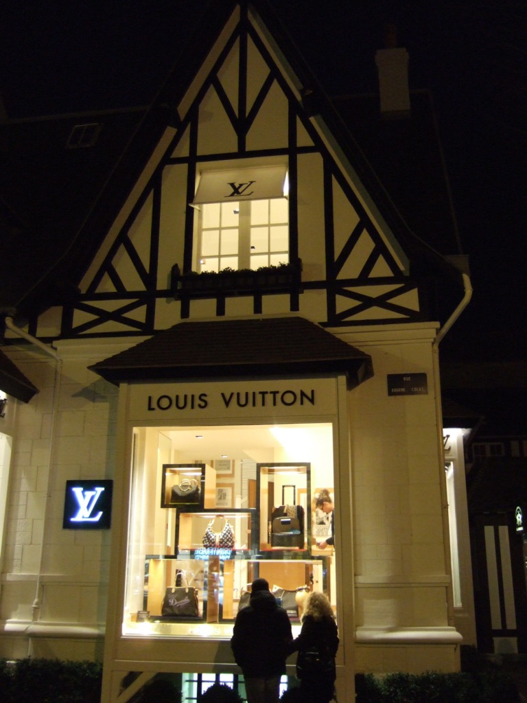 [Louis+Vuitton+Deauville.JPG]