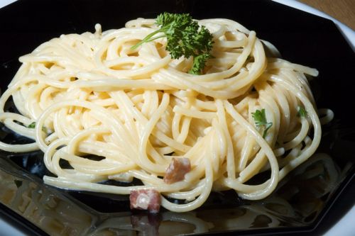 [spaghetti-carbonara.jpg]
