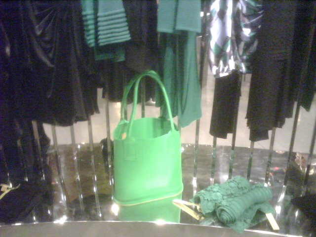 [canvas+bag2.jpg]