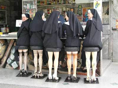 sexy-nuns-illusion.jpg