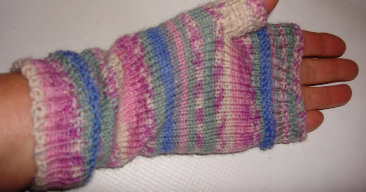 LOOM KNITTING AND SOMETHING ELSE Fingerless Gloves with sock yarn