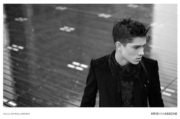 [kris-van-assche-2009-fw-ad-1.jpg]