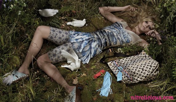 [lara-stone-louis-vuitton-ad-01.jpg]