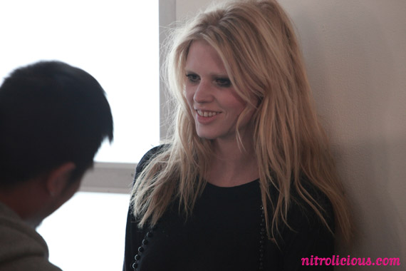 [lara-stone-louis-vuitton-behind-the-scenes-01.jpg]