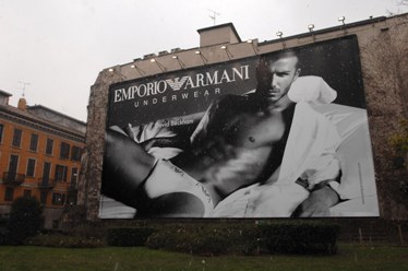 [armani-beckham1.jpg]