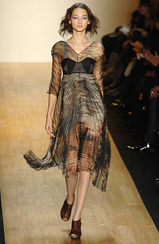 [maxazria06.jpg]