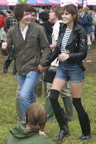 [glastonbury2.jpg]