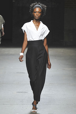 [yigal+azrouel03.jpg]