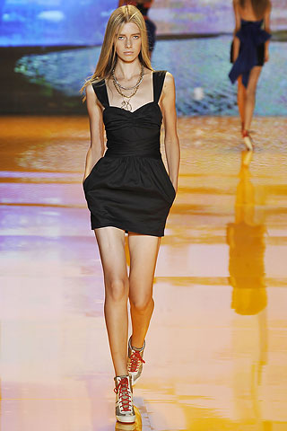 [dkny08.jpg]