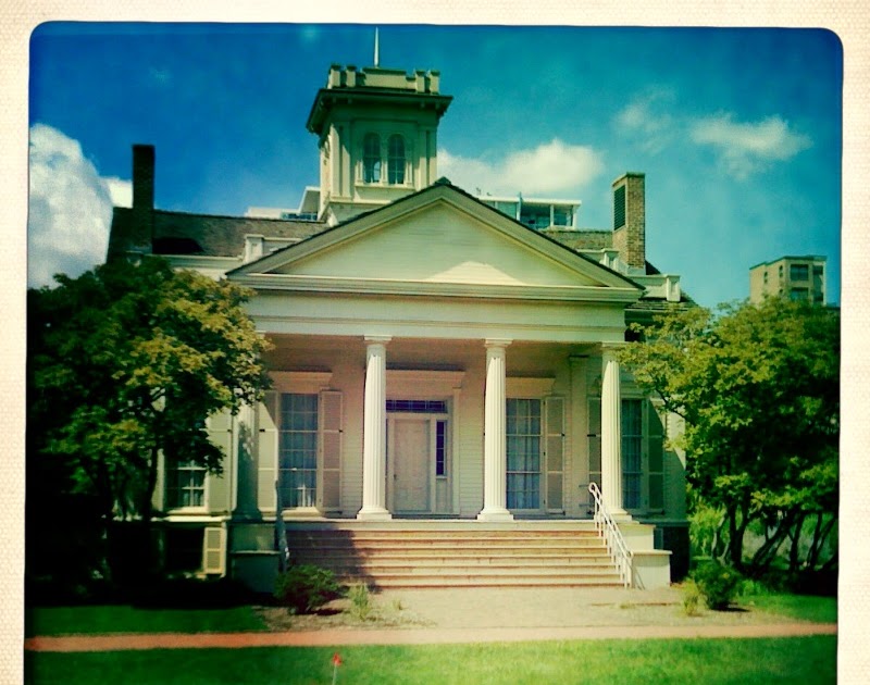 Sloopin A South Loop Blog Shots Around the Sloop Clark House