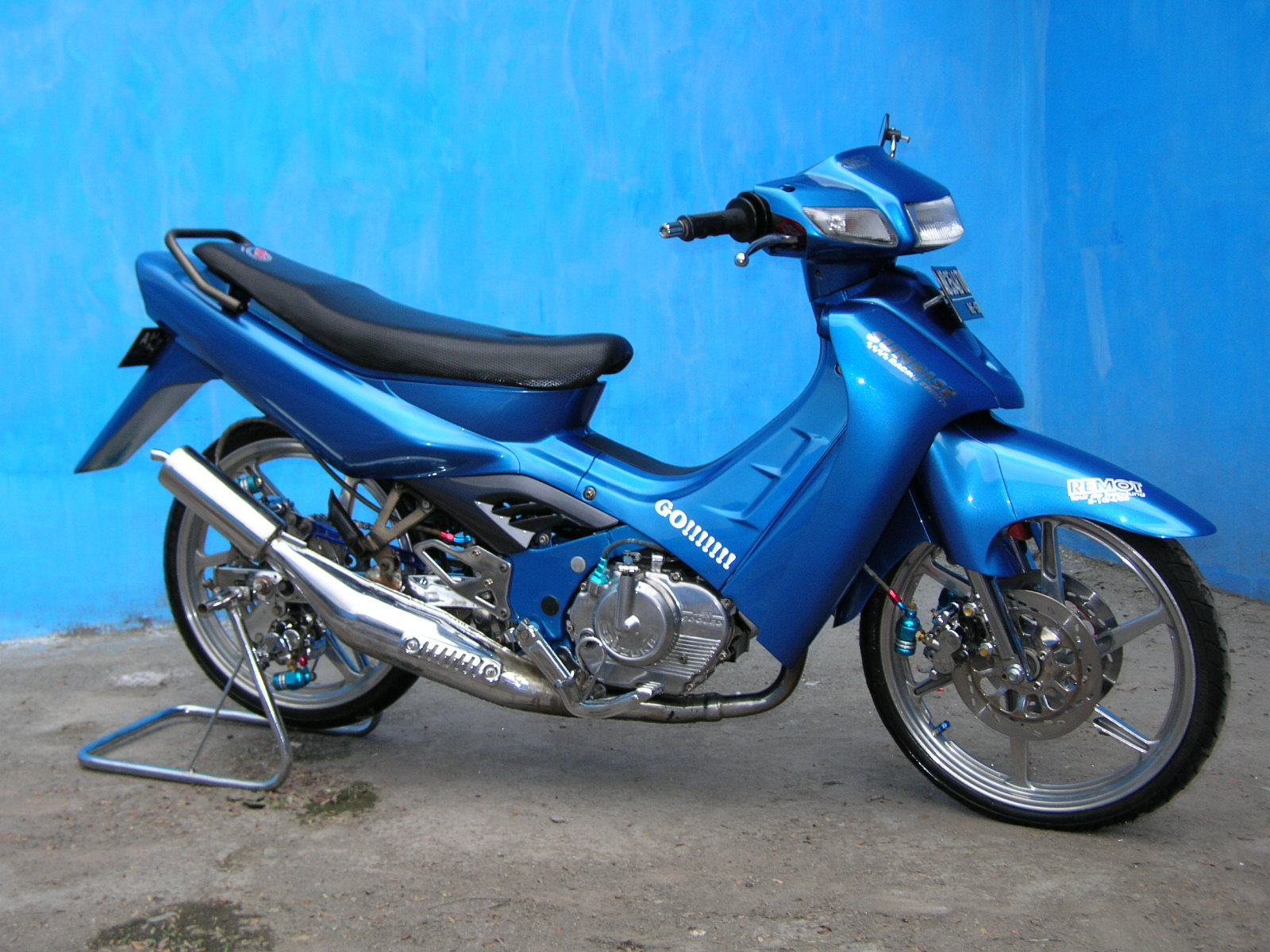 Lbju Modif Suzuki Satria Blue Color Airbrush