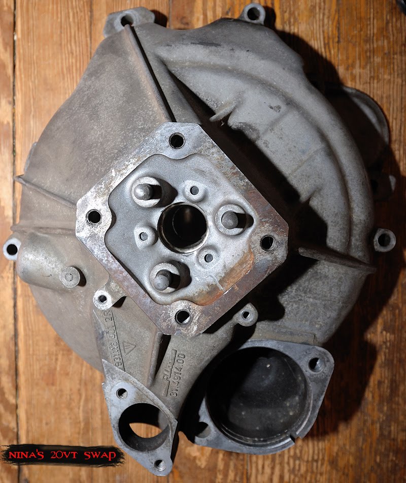 [bellhousing1WM.jpg]