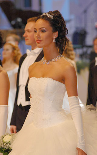 [missis_world06.jpg]