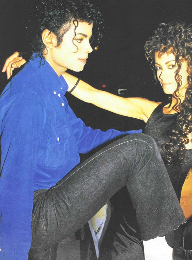 MJ%2520%26%2520Tatiana%2520Thumbtzen%25201_jpg.jpg