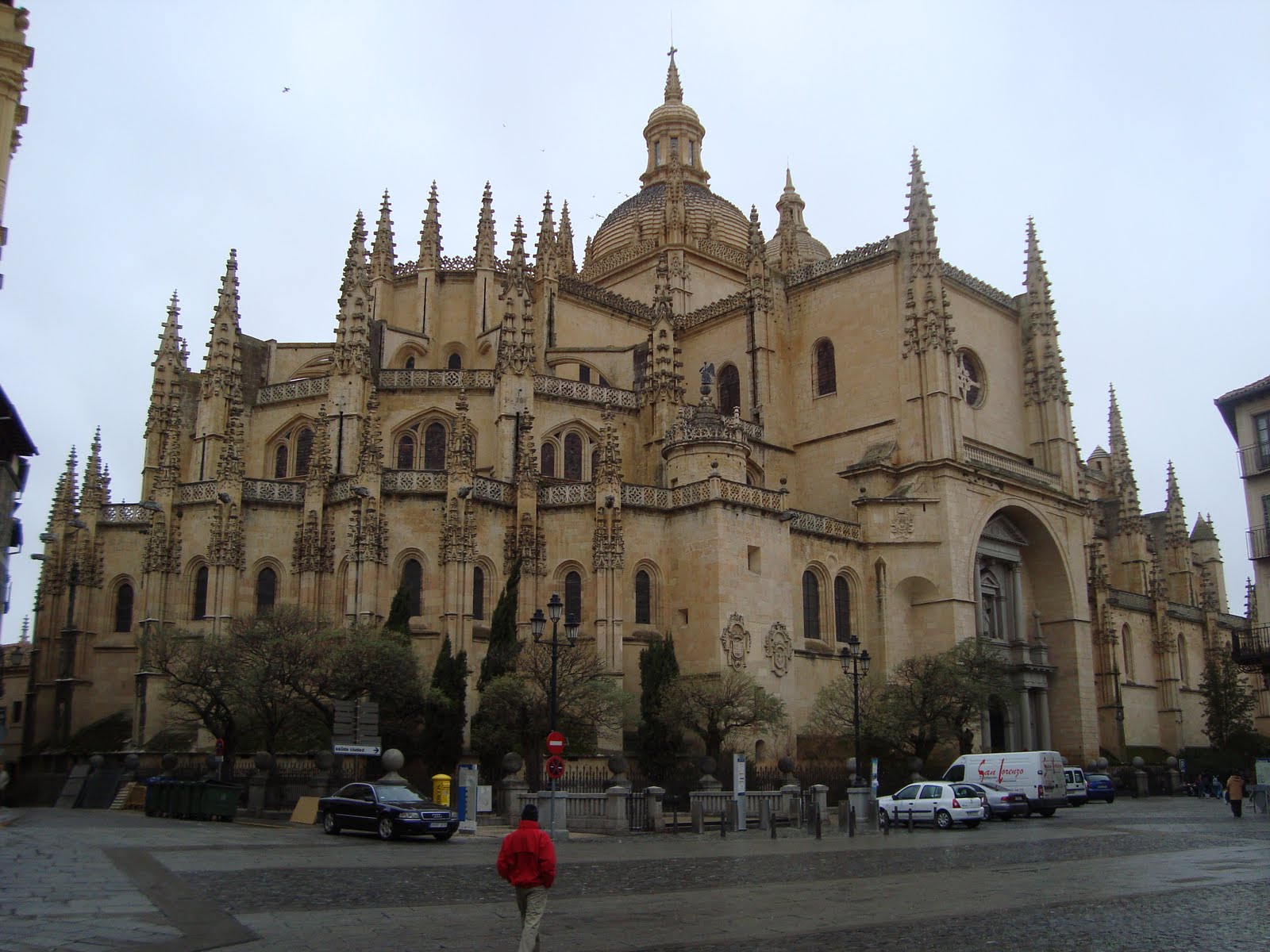 [64+Segovia+(catedral)+21.12.09.JPG]