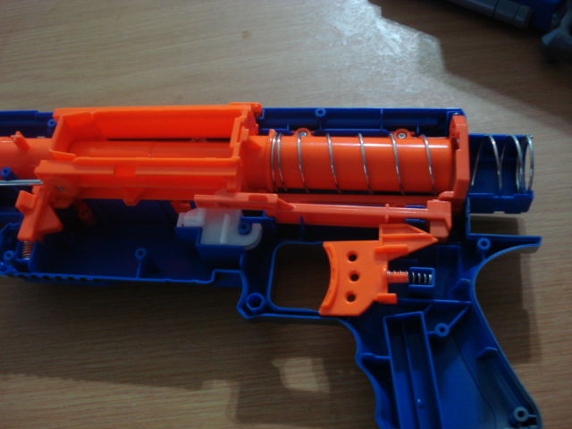 Nerf Raider Internals