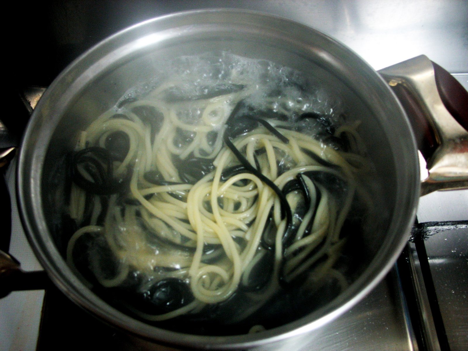 [Espaguetis+men&black+a+la+guindilla+030.jpg]