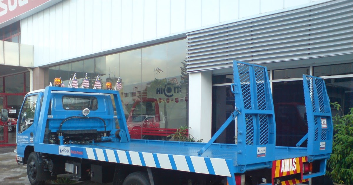 ISUZU TRUCK IN MALAYSIA CAR CARRIER