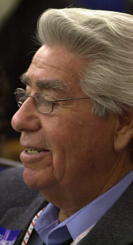 [Lujan_0640w.jpg]