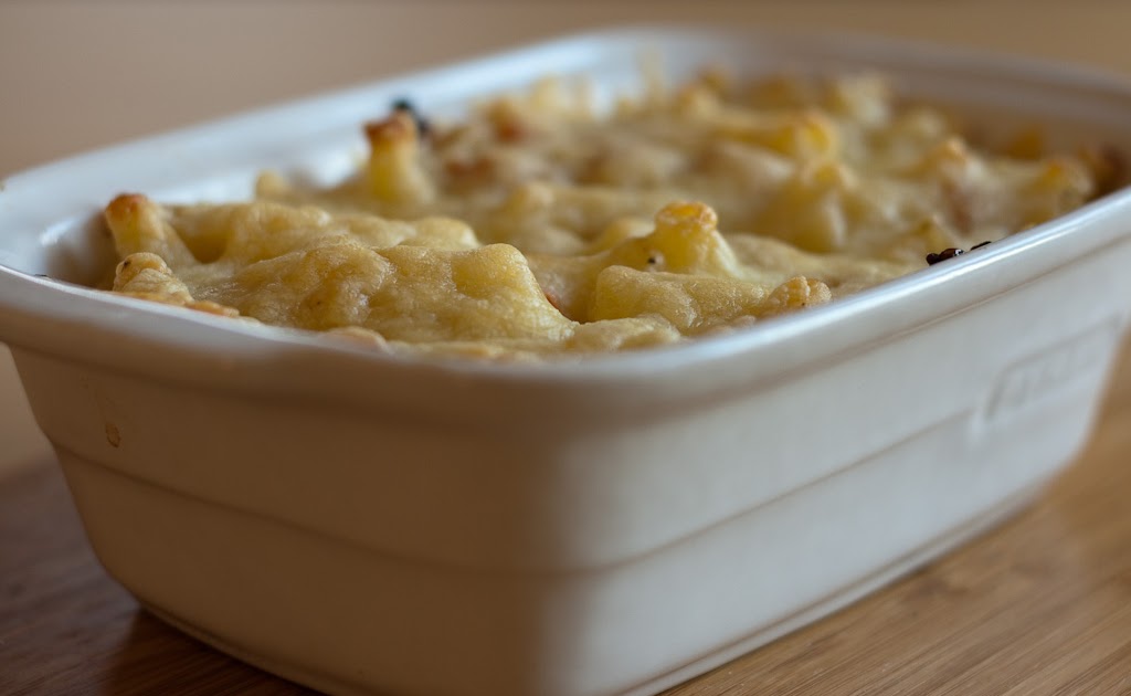 Freestyle Cookery Recipe Falun sausage (falukorv) pasta bake