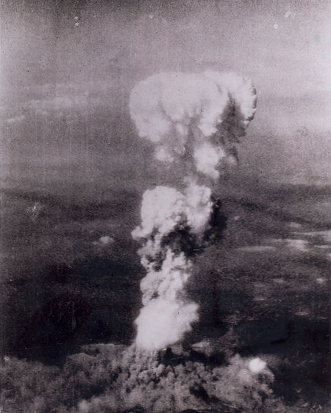 [-Atomic_cloud_over_Hiroshima.jpg]