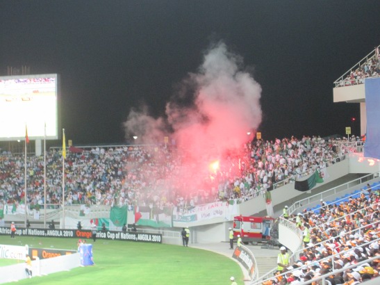 [algerian_supporters.JPG]