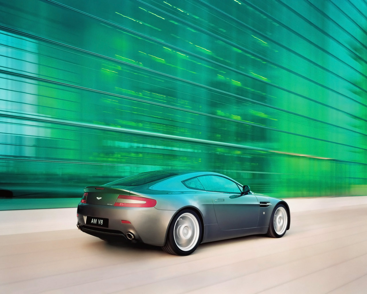 [Aston_Martin_V8_Vantage_Roadster_2006_Model_Car_Wallpaper.jpg]