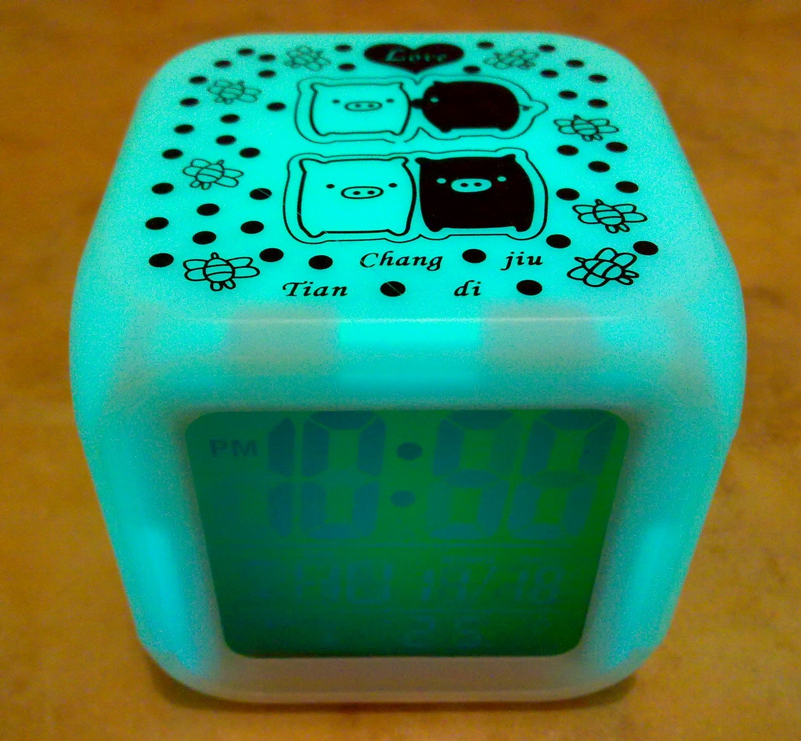 Gadget Fever LED light up Clock Cube