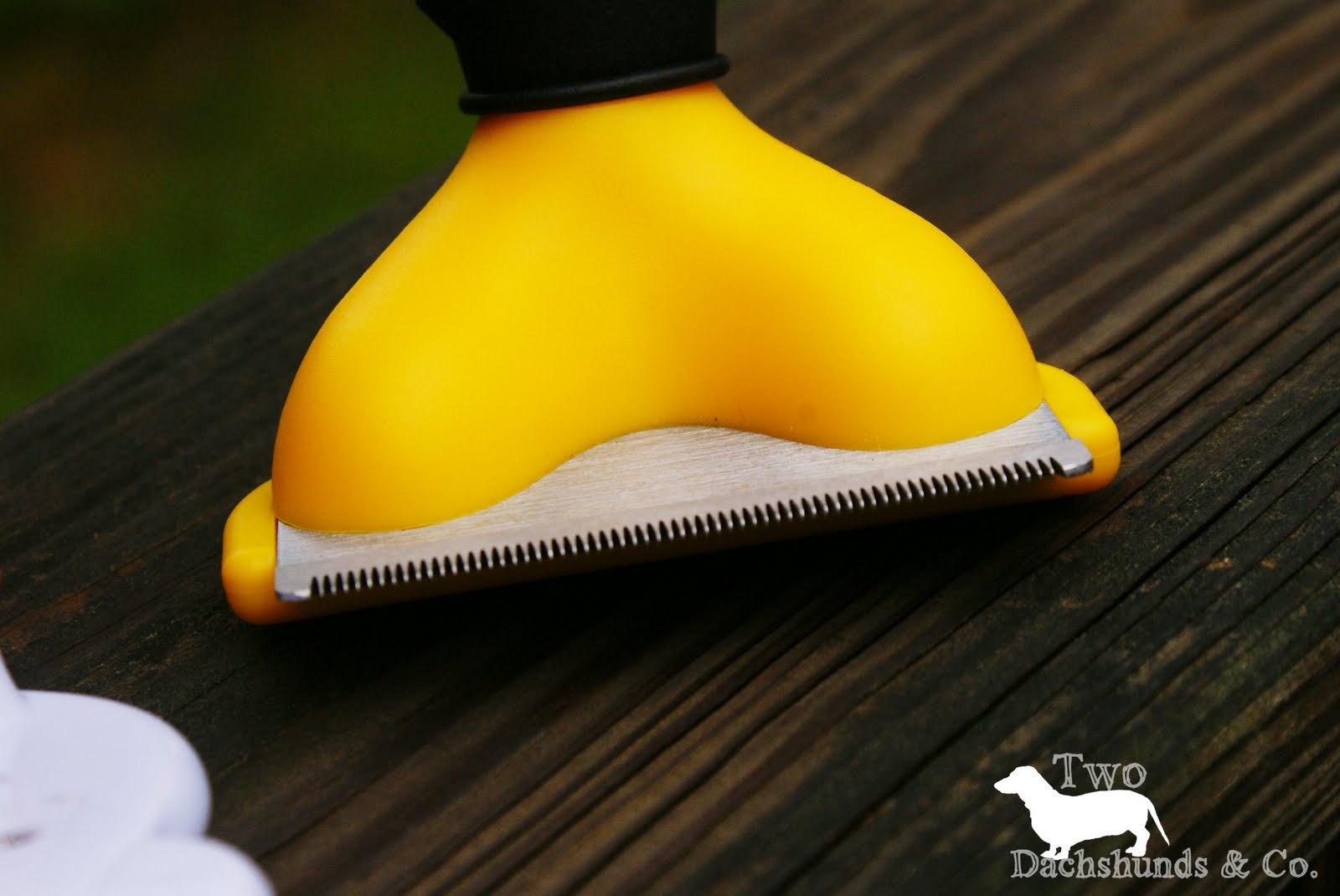 Barking's Of Texas FurBuster vs. FURminator