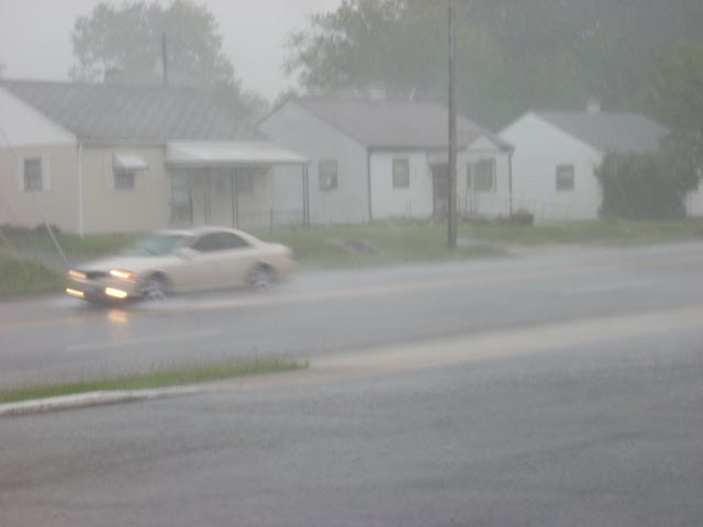 Person+slipping+on+ice