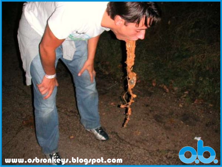 [Imagem: vomito11.jpg]