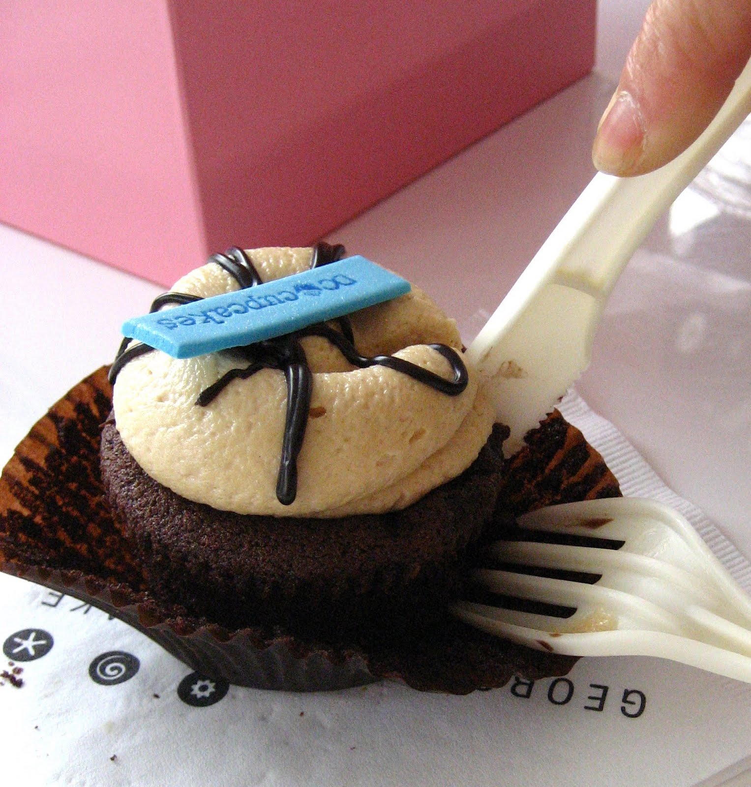 The Foodie Next Door Cupcake