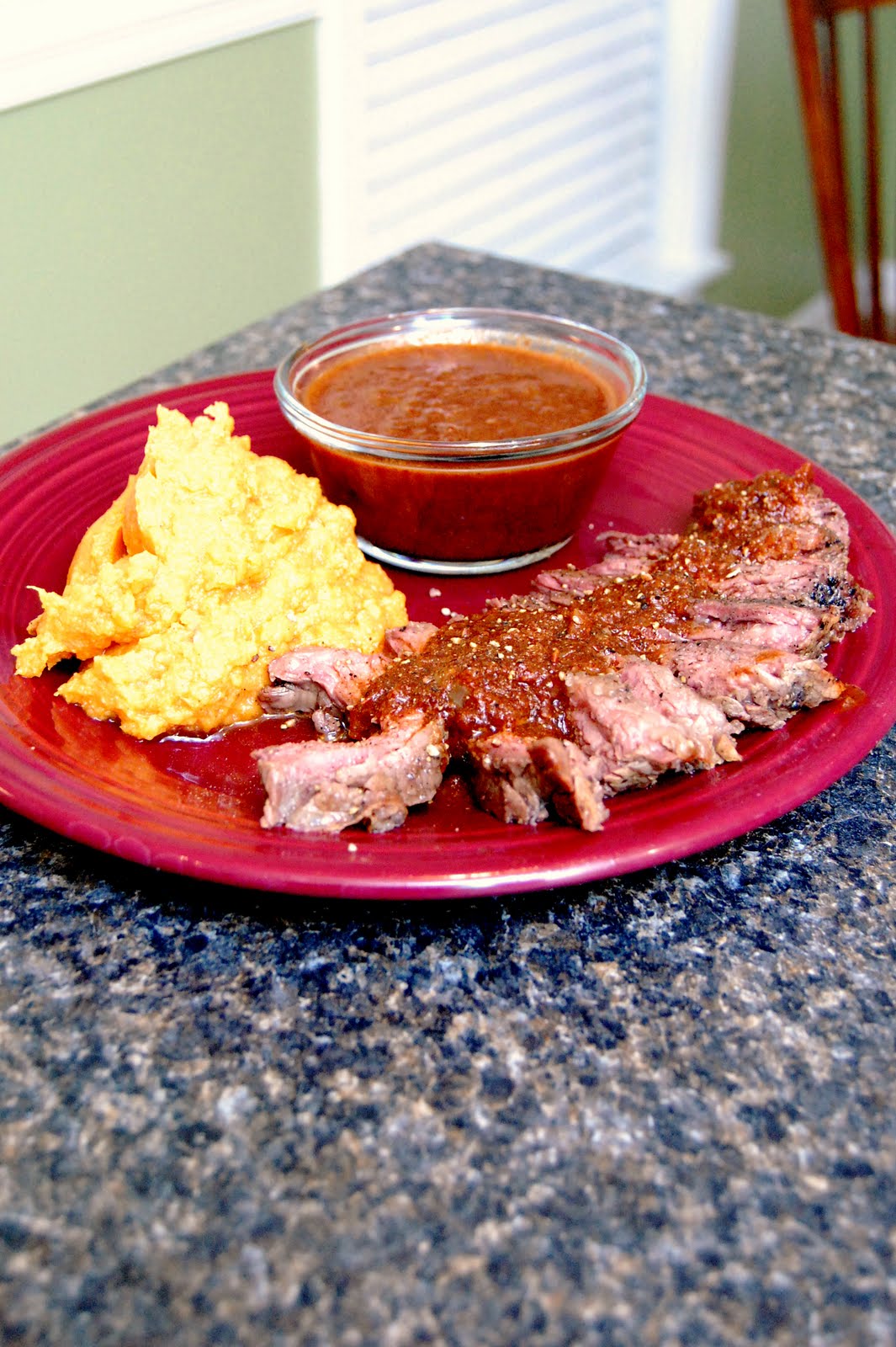 cook+look Saucy Skirt Steak with OrangeSpiced Sweet Potatoes