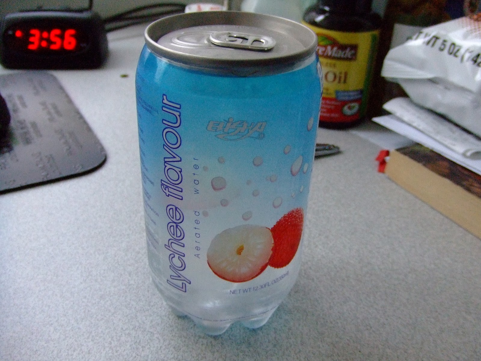 Drinkable Review Elisha Aerated Water (Lychee flavor)