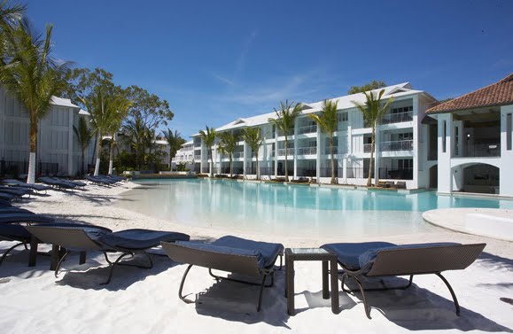 [Peppers+Beach+Pool.bmp]