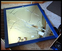 [cracked+mirror.jpg]