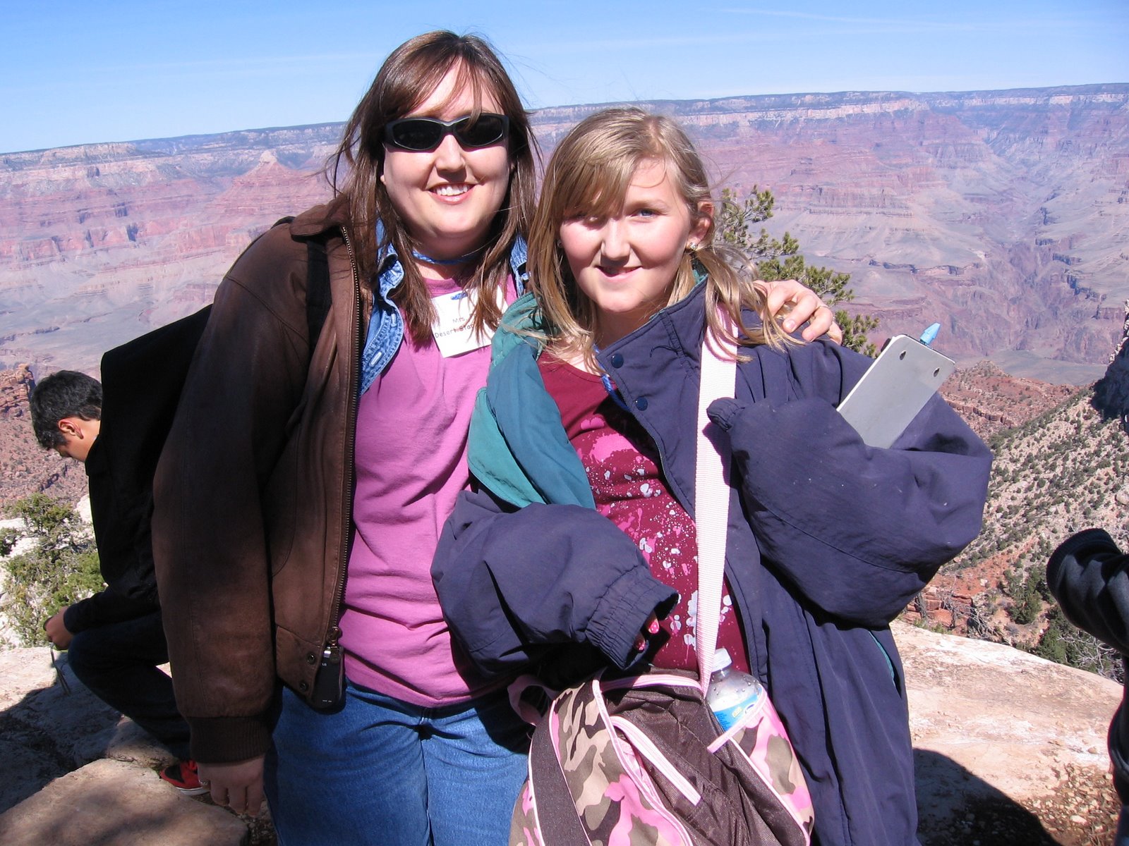 [Elizabeth+and+I+at+Grand+Canyon.JPG]