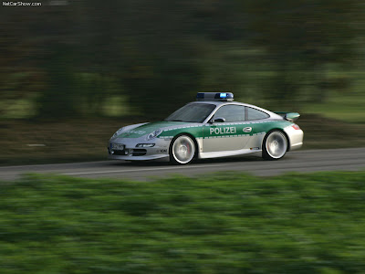 (IMG:http://img.netcarshow.com/TechArt-Porsche_911_Carrera_S_Police_Car_2006_800x600_wallpaper_02.jpg) 2006 TechArt Porsche 911 Carrera S Police Car
