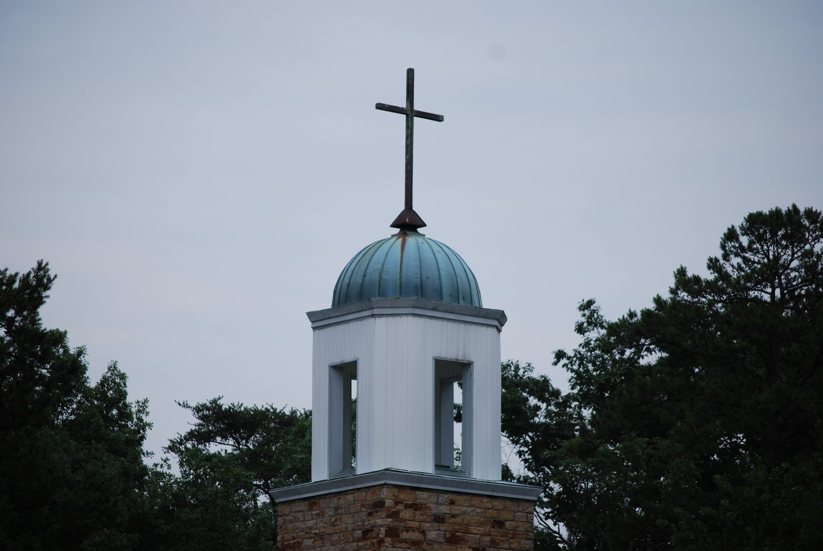 Richards Travels Porky's BBQ in Grant Alabama