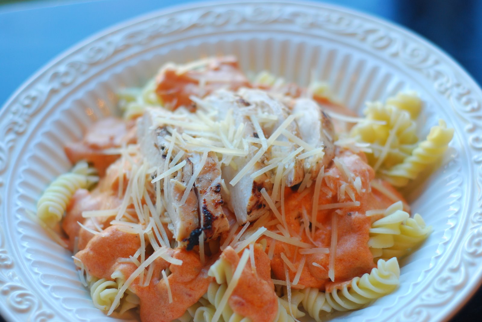 Cooking à la Mode Italian Grilled Chicken with Creamy Red Sauce